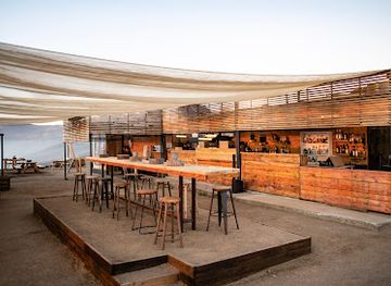 mexico/baja-california-peninsula/bar/bar-bura-cuatro-cuatros