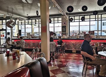 wyoming/sweetwater-county/bar/remedies-grill