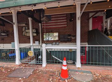 north-carolina/sandhills/bar/neville-s