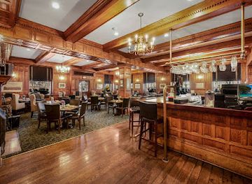 massachusetts/salem/bar/the-tavern