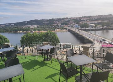 portugal/beira-litoral/bar/passaporte-coimbra