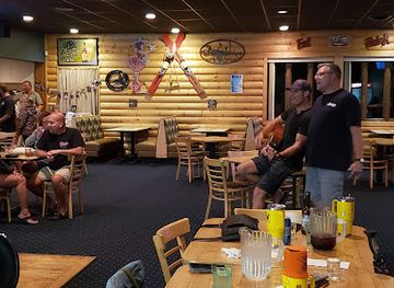 minnesota/glacial-ridge/bar/minnewaska-house-brewing-co-grill