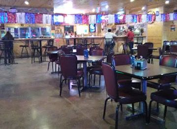 north-dakota/lake-sakakawea/bar/saddle-rack