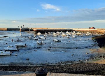france/normandy-beaches/bar/l-ecailler