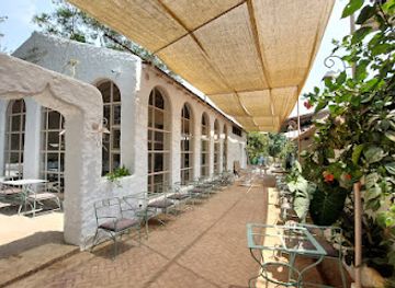 india/pondicherry/auroville/bar/conscious-cafe