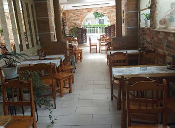 bulgaria/obzor/bar/pitsa-i-barbekiu-bistro-perla