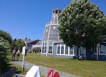 wisconsin/madeline-island/bar/pub-restaurant-wine-bar