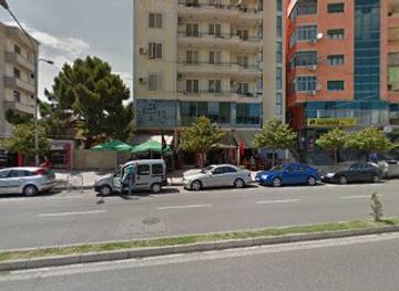 albania/shkodra-highlands/bar/moma-lounge-bar-shkoder