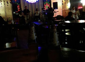 peru/trujillo/centro-historico/bar/larco-bar