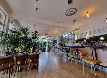 ethiopia/simien-mountains-national-park/bar/union-cocktail-bar-restaurant