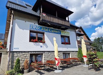 poland/gorce-mountains/bar/pod-snieznica-pod-cyckiem