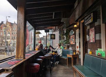 netherlands/rotterdam/delfshaven/bar/cafe-de-oude-sluis