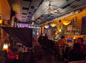 washington/seattle/bar/the-sitting-room