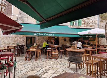 croatia/porec/bar/wine-bar-old-town-porec