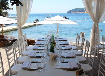 montenegro/budva-riviera/bar/dukley-beach-bar