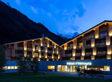 france/chamonix-mont-blanc/bar/heliopic-bar