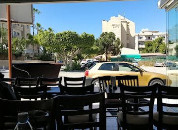 cyprus/governor-s-beach/bar/the-nags-head-pub-bar