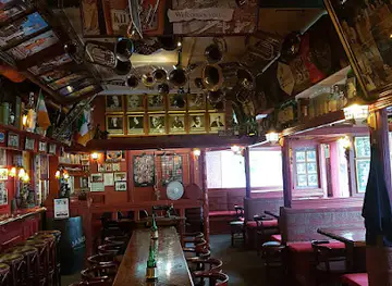 Oskar's Pub and Bar