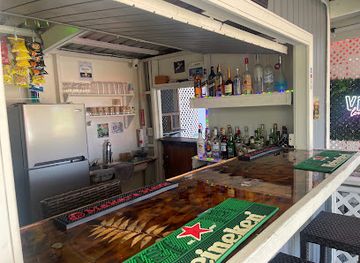 british-virgin-islands/spanish-town/bar/d-s-roc-bar