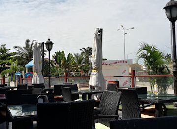 angola/benguela-plateau/bar/zona-bar-restaurante