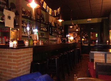 italy/marche/bar/oscar-wilde