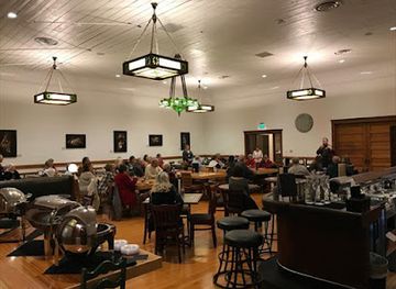 iowa/clear-lake/bar/k-b-emporium