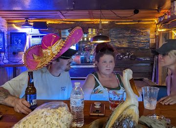 louisiana/river-parishes/bar/whiskey-bay-bar