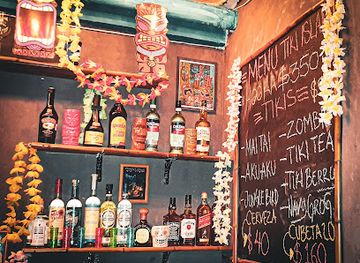 mexico/cancun/bar/tiki-island-bar-cancun