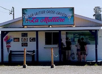 canada/forillon-national-park/bar/bar-laitier-casse-croute-la-molliere