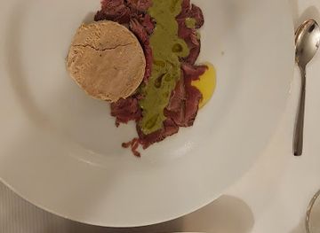 madagascar/diana/bar/sun-set