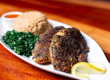 zimbabwe/bvumba-botanical-gardens/bar/bar-rouge-restaurant-and-grill