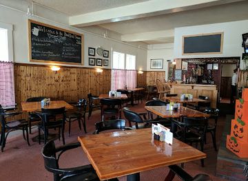 vermont/windsor-county/bar/ye-olde-bradford-tavern