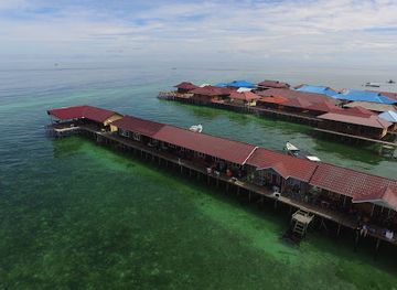indonesia/pulau-derawan/bar/derawan-beach-cafe-cottage