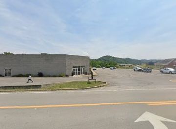 west-virginia/clarksburg/bar/village-hot-spot