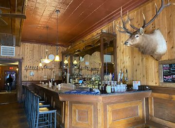 wyoming/buffalo-bill-state-park/bar/proud-cut-saloon