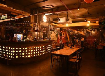india/bhubaneswar/bar/bbi-booze-buzz-inhouse-cocktail-bar-and-restaurant