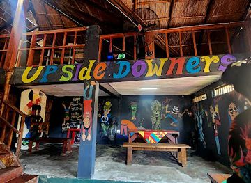 mozambique/sofala-province/bar/upside-downer-bar-and-restaurant