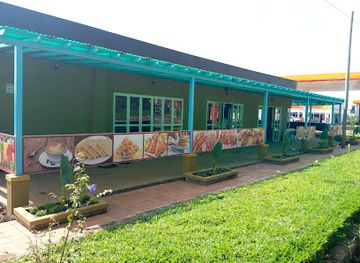 uganda/murchison-falls-national-park/bar/murchison-falls-cafe