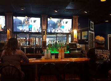 maryland/eastern-shore/bar/sunset-cove