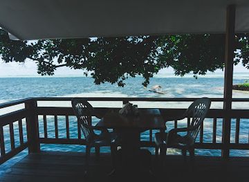 palau/ngerulmud/bar/okemii-deli-internet-cafe