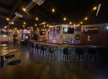 california/orange-county/bar/the-walnut-room-saloon