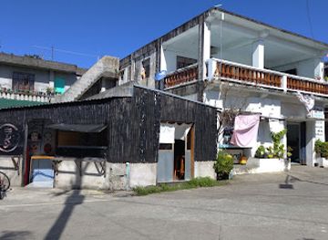 philippines/batanes/bar/noods