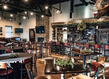 oklahoma/choctaw-country/bar/roadhouse-bar-grill-steaks-seafood-friends