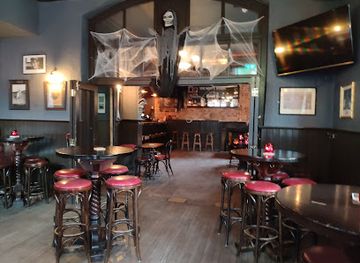 ireland/county-limerick/bar/the-white-house