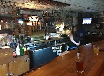 wyoming/cheyenne/bar/crown-bar