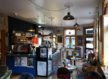 Valhalla Wine & Coffee, kafejnīca