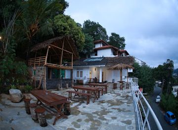 sri-lanka/hill-country/bar/deck-on-the-hills