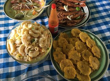 haiti/ile-a-vache/bar/evline-bar-restaurant