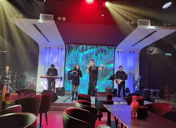 LE Live House