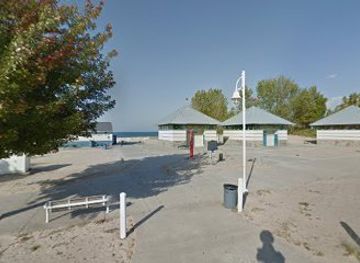 michigan/st-joseph/bar/smooth-jazz-at-sunset